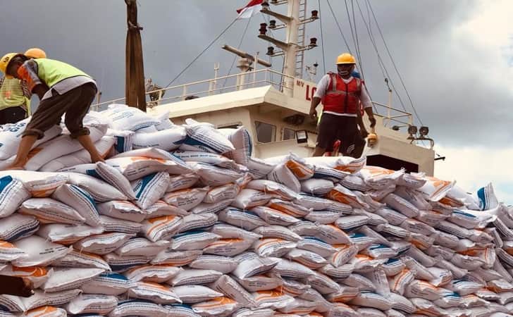 Warga Pekanbaru Khawatir Beras SPHP Habis, Bulog: Ada Stok 1300 Ton