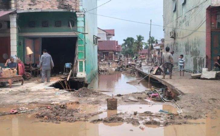 Korban Bencana Di Tiga Provinsi Sumatra Bertambah Menjadi 990 Jiwa