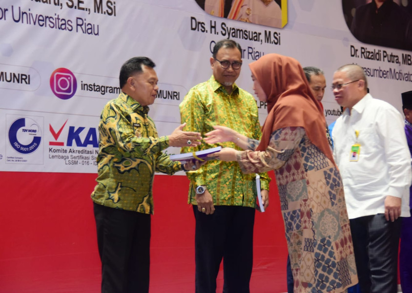 Plt Bupati Asmar hadiri Peresmian Pelaksanaan Kuliah Kerja Nyata  Unri Tahun 2023
