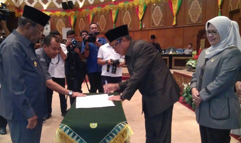 Pengesahan RTRW Riau Dihadiri 50 Orang Anggota Dewan