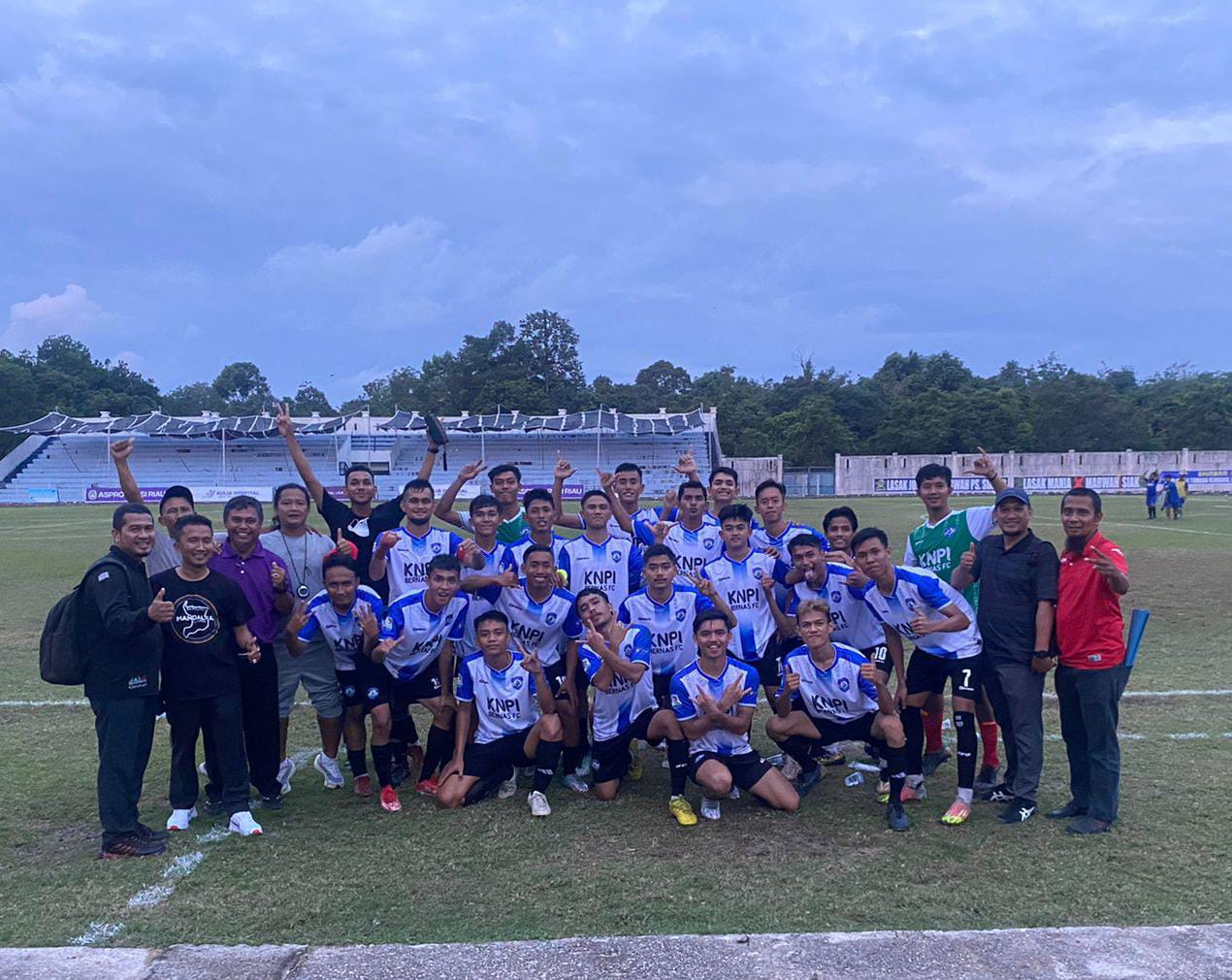 Laga Perdana KNPI Bernas FC Tekuk Rumbai FC 4-0