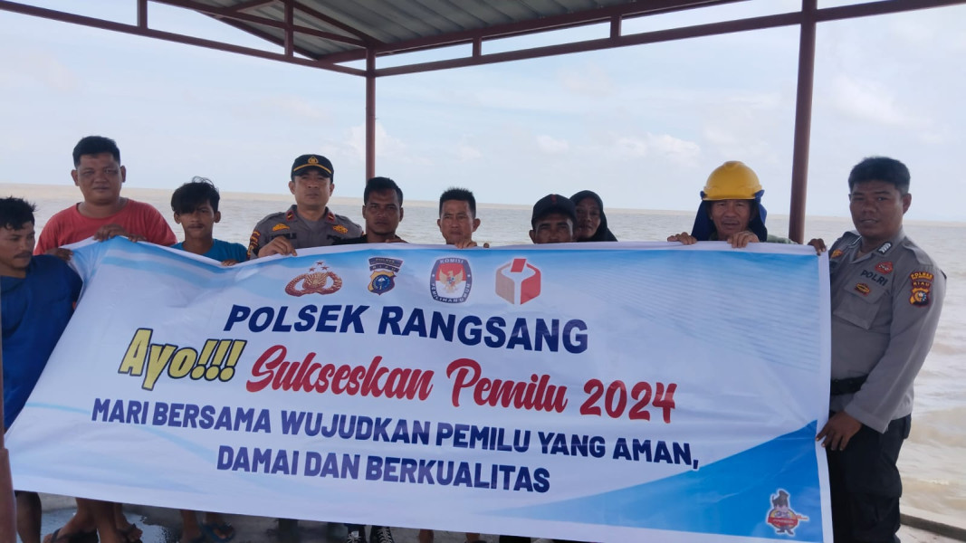 Menembus Gelombang Angin Utara, Polsek Rangsang Tetap Semangat Gelar Cooling System Pemilu Damai