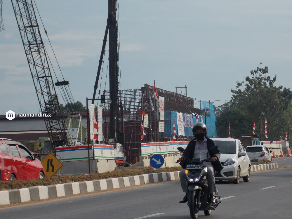Syamsuar Bocorkan Jadwal Baru Peresmian Tol Pekanbaru-Bangkinang