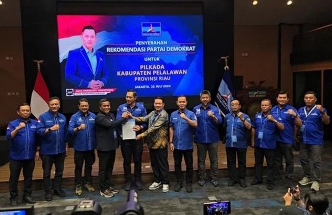 Demokrat Usung Duet Zukri - Tamrin di Pilkada Pelalawan