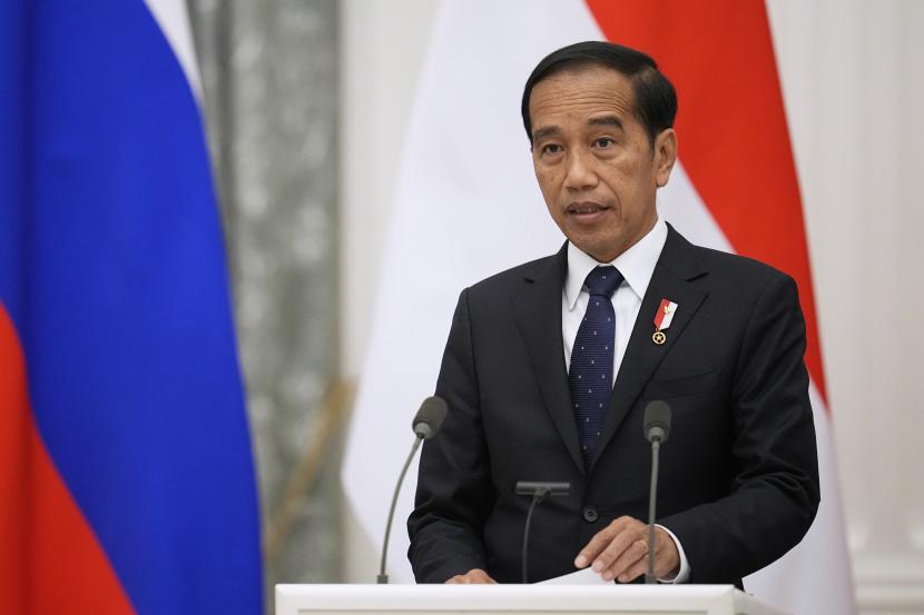 Presiden Jokowi Tiba di Abu Dhabi Bertemu Presiden UEA