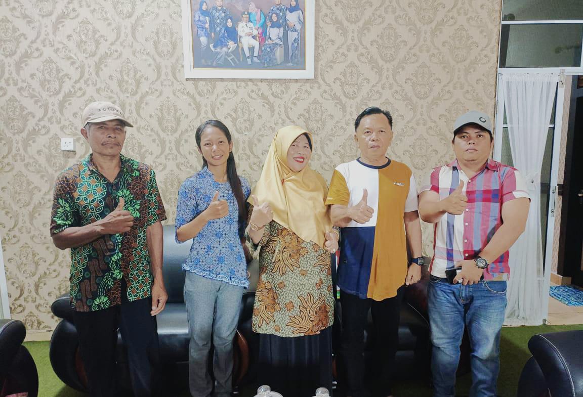 Wabup Meranti H.Asmar Sambut Kedatangan Elin di kediaman nya,putri berasal dari Desa Kudap Kecamatan