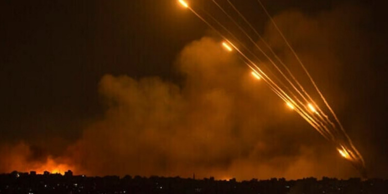 Hamas Hujani Jantung Kota Israel dengan Rentetan Roket