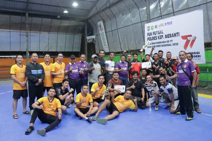 Peringati Hari Bhayangkara dan HPN 2023, Polres Meranti Bersama Mitra Gelar Turnamen Fun Futsal U-30