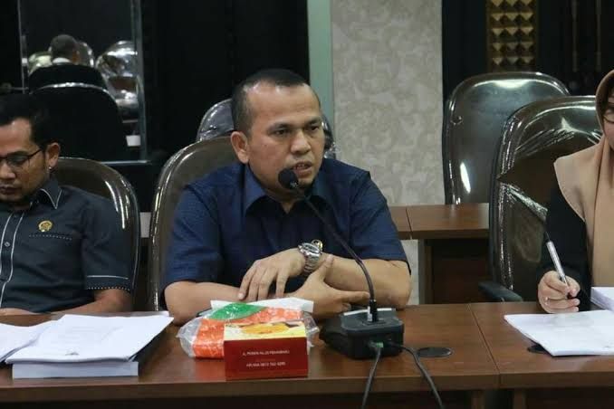 Sabarudi Dilantik sebagai Ketua DPRD Pekanbaru