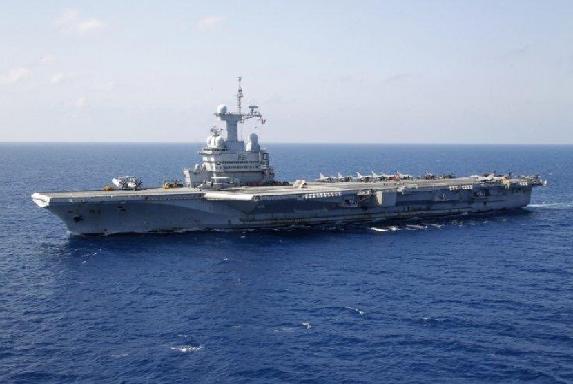 Ratusan Pelaut Prancis Terinfeksi Covid-19 di Kapal Induk