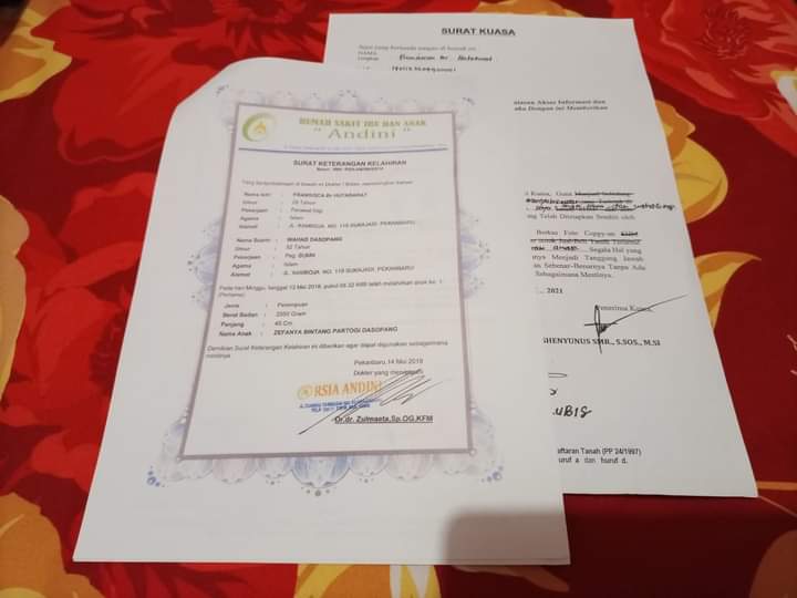 Mantan Pegawai BUMN di PTPN V Pekanbaru 'Menelantarkan Istri dan Anaknya'