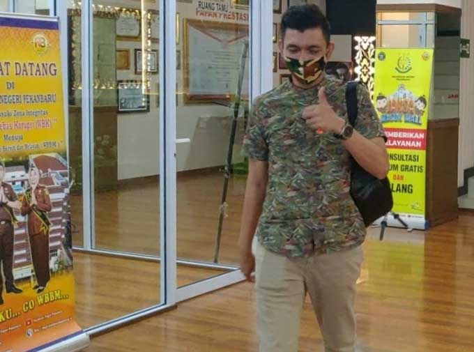 Mantan Camat Tenayan Raya Divonis 5 Tahun Penjara