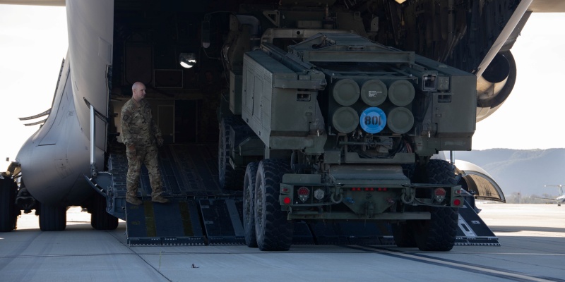 Ukraina Dapat Bantuan Militer Rp 4,8 Triliun Tambahan dari AS, Termasuk Amunisi HIMARS