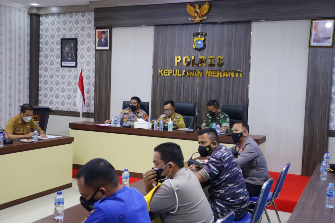 Forkopimda Meranti Rapat Anev Penanganan Covid-19 dan Vaksinasi Bersama Kapolda