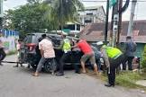Pengemudi Mobil Tabrak Pengendara Motor Ditahan Karena Terbukti Konsumsi Narkoba