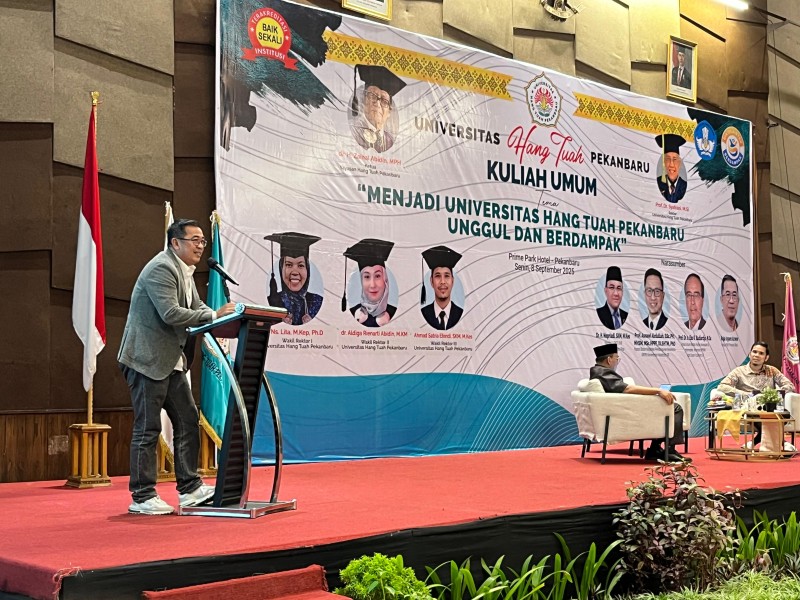 Ketua PWI Riau Ingatkan Tantangan Jurnalis di Era Digital