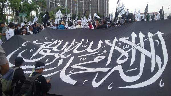Tuntutan Massa Aksi Bela Islam Jilid II di Pekanbaru