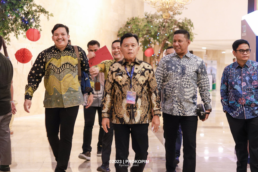 Plt Bupati Asmar Ikuti Rakornas Percepatan dan Perluasan Digitalisasi Daerah