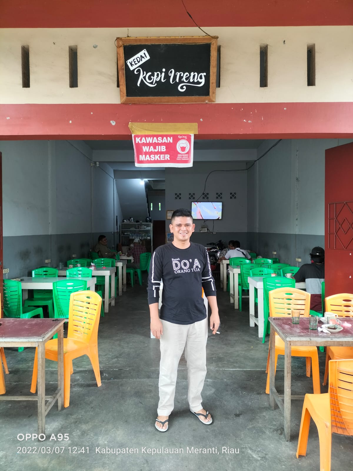 Pengusaha Kedai Kopi Meranti Inginkan Ekonomi Meranti Pulih.
