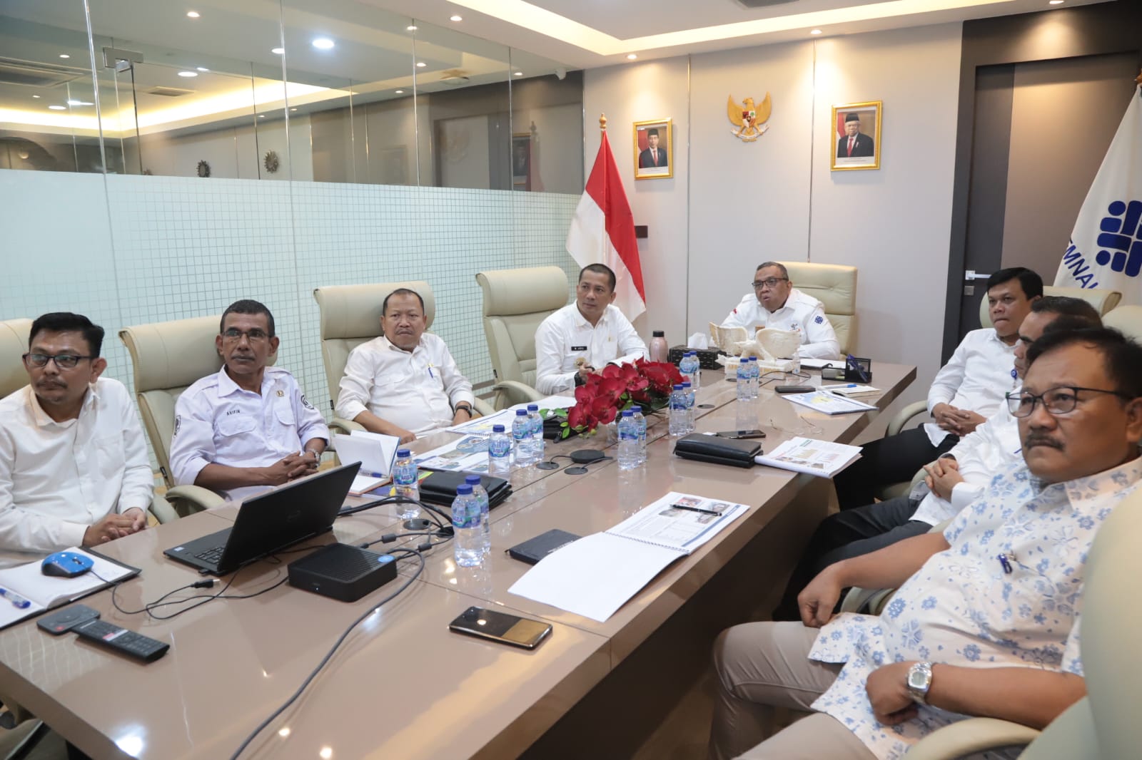 Bertemu Wamen Kemenaker, Bupati Adil Minta Program Pelatihan Kerja