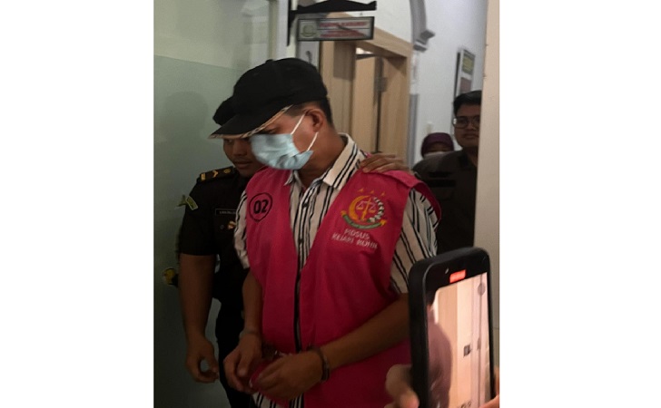 Kadisdikbud Rohil Ditahan Kejari, Diduga Korupsi Proyek SMPN 4 Rp1,1 Miliar