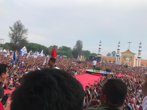 TKD Klaim 50 Ribu Orang Hadiri Kampanye Jokowi di Dumai