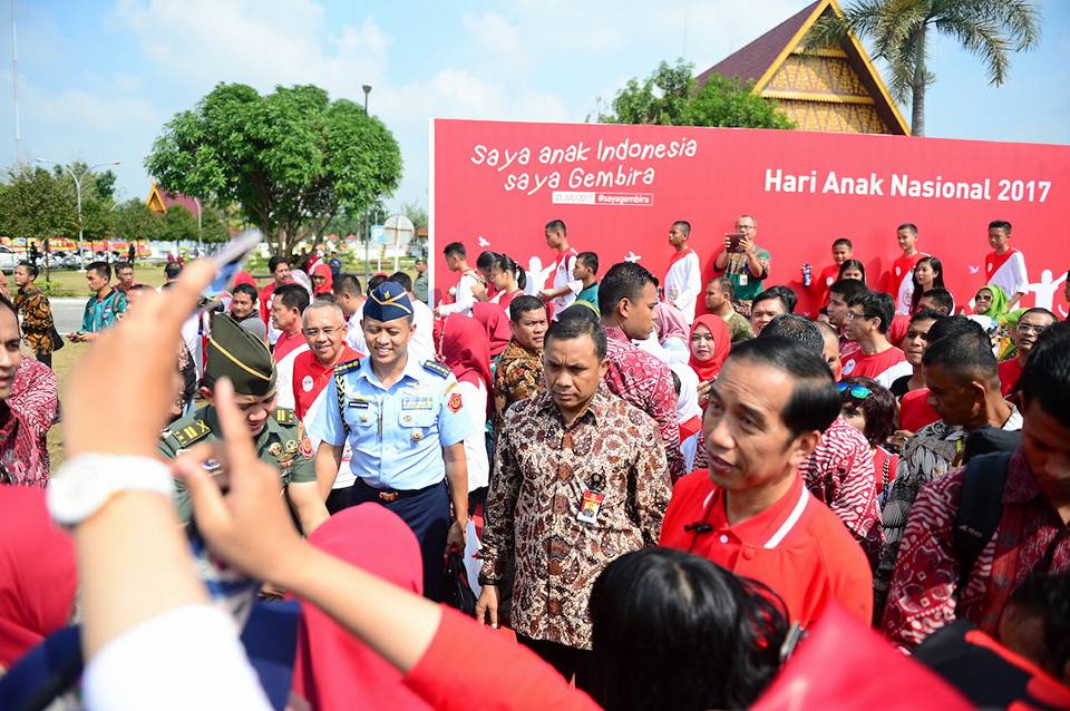 Jokowi Tanggapi Program Sejuta Rumah Di Riau