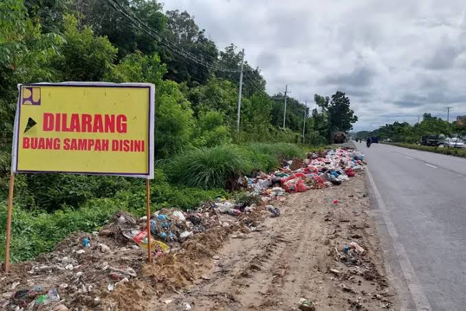 Personel Satpol PP Dikerahkan Awasi Belasan TPS Sampah Ilegal