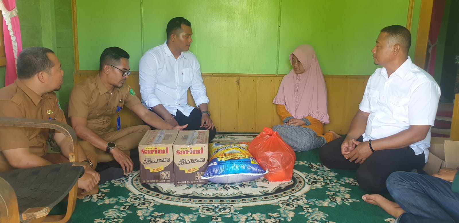 Pemkab Serahkan Bantuan Bagi Korban KLM Samudra Indah