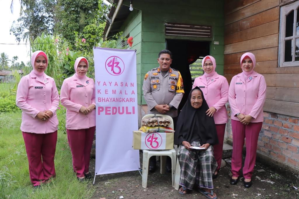Bhayangkari Cabang Kepulauan Meranti Gelar Bakti Sosial