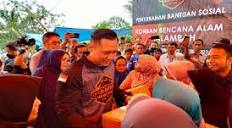 Kunjungi Korban Gempa Pasbar, AHY: Masyarakat Minang Perlihatkan Ketegaran