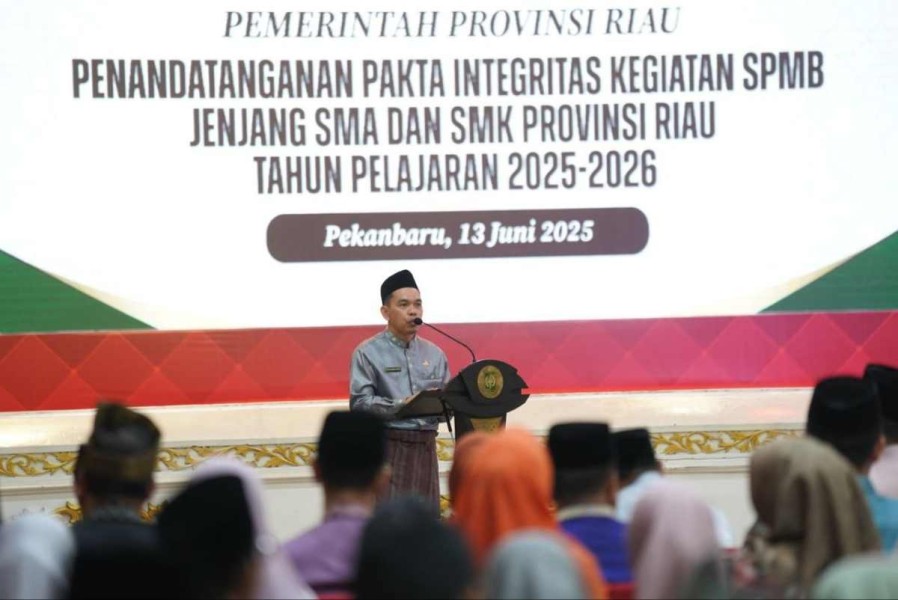 Disdik Riau Pastikan Daya Tampung SPMB 2025 Cukup Tampung Seluruh Lulusan SMP