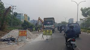 Pelabaran Jalan dan Uturn RS Hermina Dikeluhkan, Dinas PUPR Riau Minta Warga Pekanbaru Bersabar