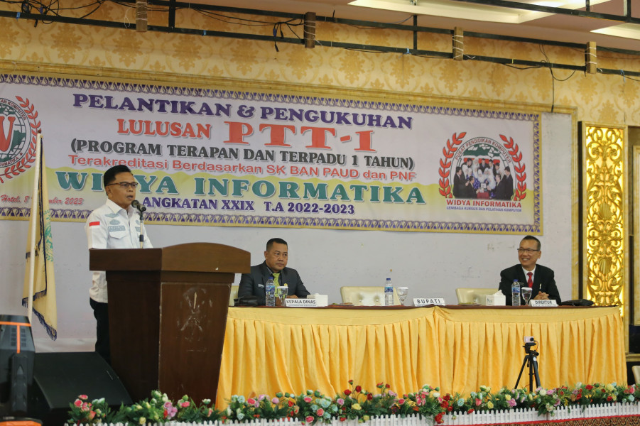 Plt Bupati Asmar Harap Lulusan Widya Informatika Ikut Bangun Daerah