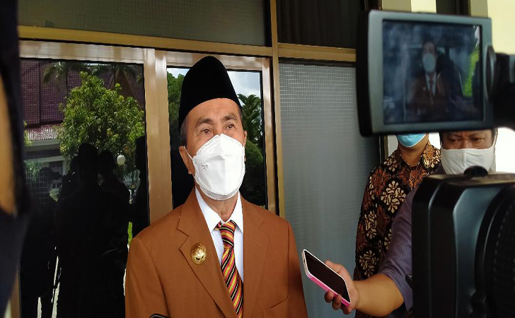 Syamsuar Keluhkan Minimnya Stok Vaksin di Riau, Bikin Vaksinasi Tersendat