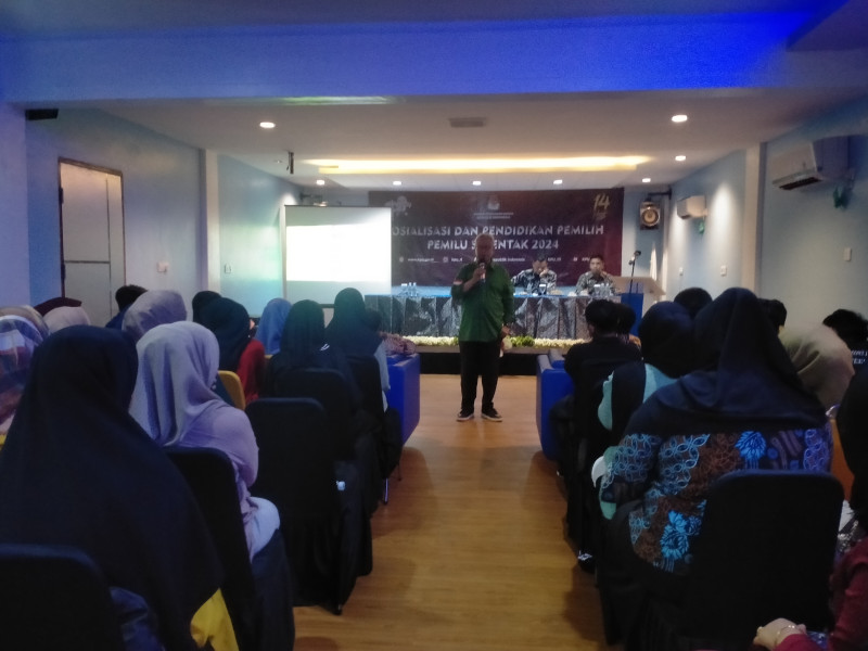 Pimpinan Komisi II DPR RI Dr.Syamsurizal Sosialisasi Pendidikan Pemilu Bersama KPU