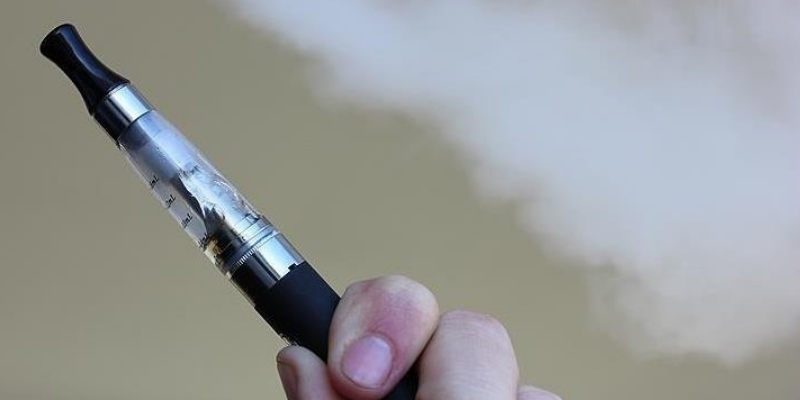 WHO Desak Pelarangan Vape dan Rokok di Lingkungan Sekolah