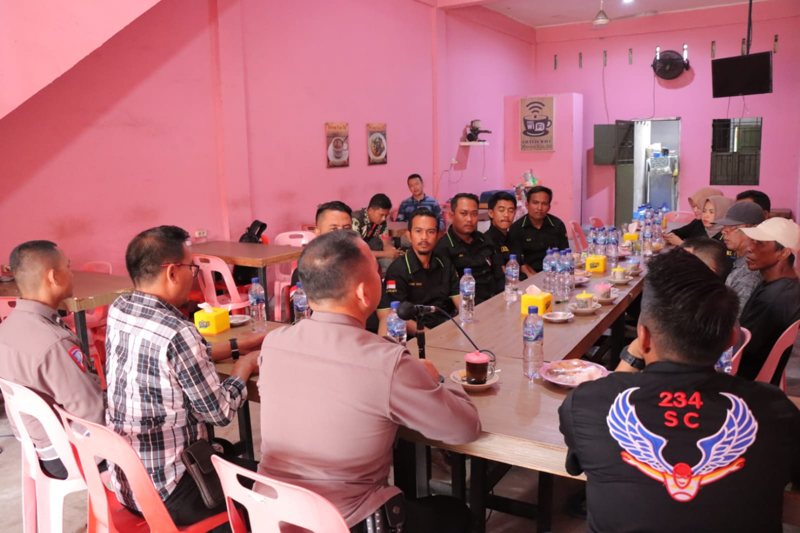 Giat Jumat Curhat, Wakapolres Meranti Ajak Generasi Milenial 234 SC Jaga Kondusifitas Daerah