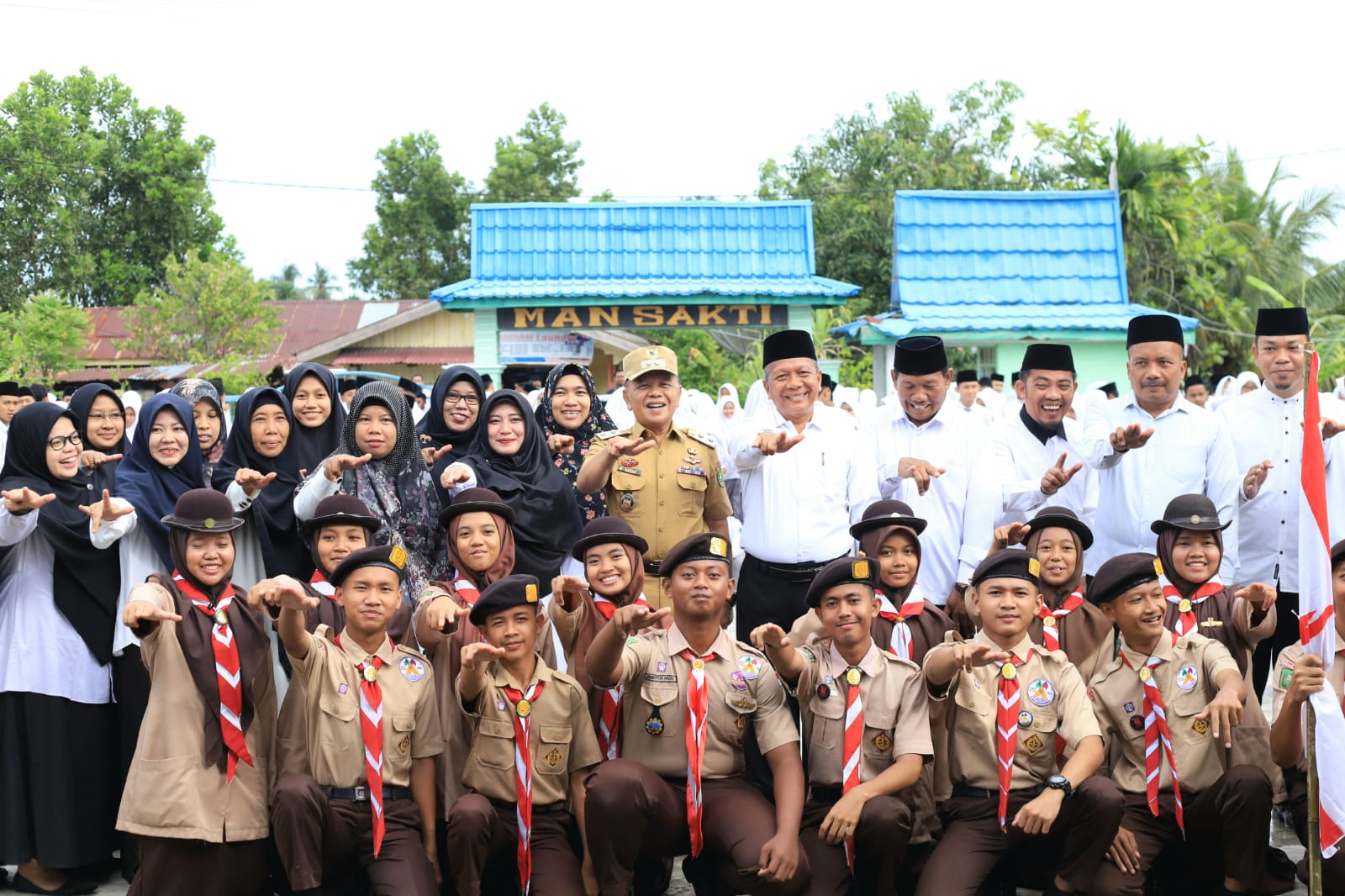 Pimpin Apel di MAN 1 Kepulauan Meranti, Wabup Asmar : Hindari Narkoba, Jangan Sampai Terlibat