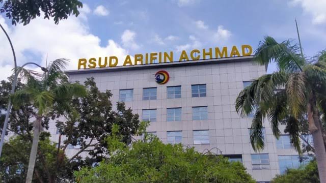 Pasien RSUD Arifin Ahmad Akhirnya Meninggal Dunia Akibat Tidak Dioperasi Faktor Alat Medis Kosong