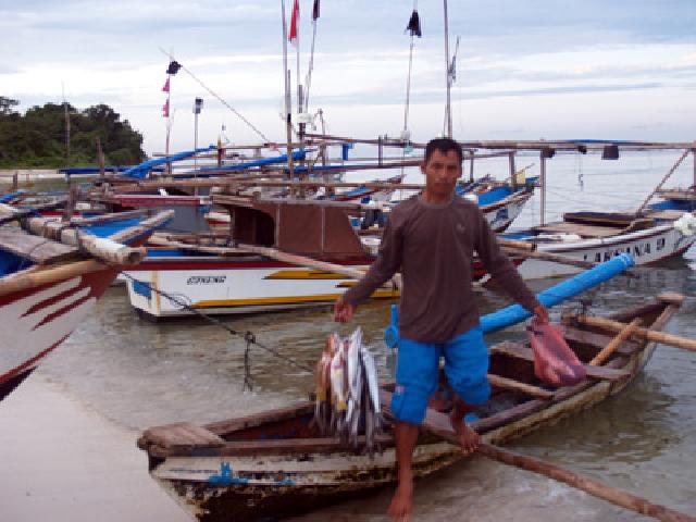 DPRD Rohil Minta Dana Bantuan Nelayan Diawasi, Ingat Jika Dibantu Armada Boat Jangan Dijual