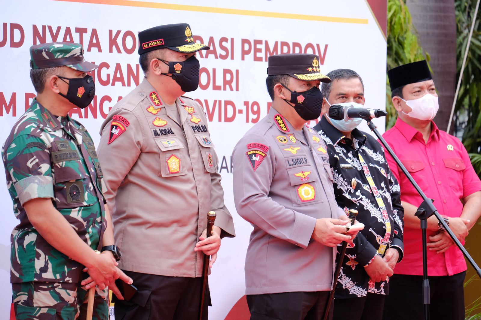 Pelayanan dan Sarana Sangat Baik.
