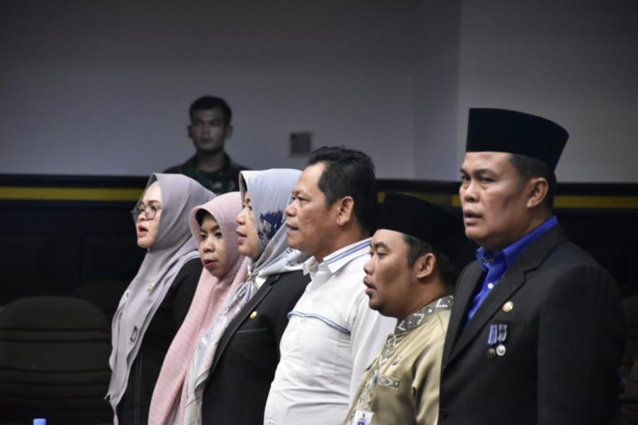 DPRD Gelar Paripurna Keputusan Pimpinan DPRD Terhadap Hasil Evaluasi Gubri