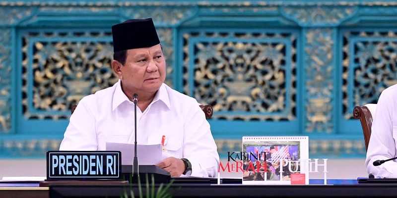Prabowo Setujui Penyaluran 125 Ribu Baju Gagal Ekspor untuk Korban Bencana
