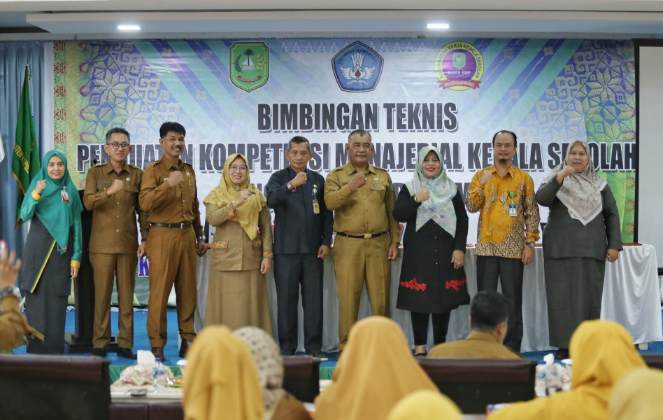 Pemkab Meranti Gelar Bimtek Penguatan Manajerial Kepala Sekolah