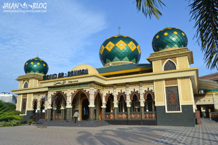 Advetorial - Komitmen Pemko Pekanbaru Mengembangkan IMTAQ, 58 Masjid Resmi Menjadi Masjid Paripurna