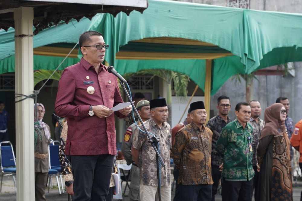 Bupati Lakukan Pengarahan Pada Apel di Mako Satpol-PP, HM Adil : Jangan Terlibat Narkoba!