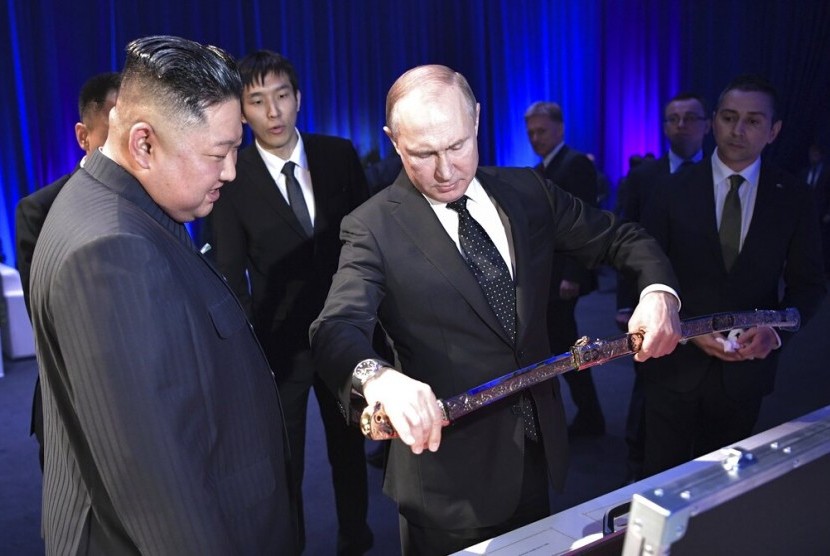 Putin Janjikan Perluas Hubungan dengan Korea Utara