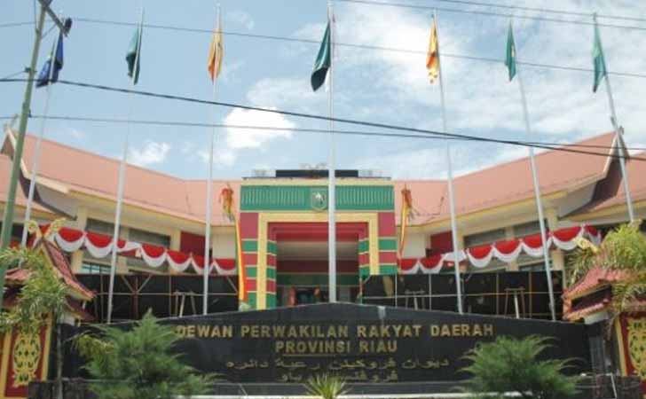 Bendahara Pengeluaran Sekretariat DPRD Riau Undur Diri