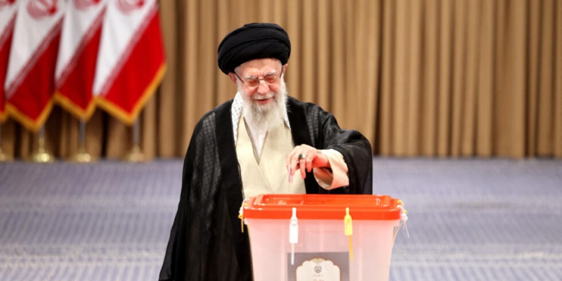 Iran Gelar Pemilu Dua Putaran